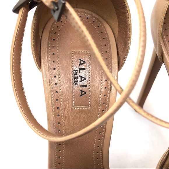 ✨Azzedine Alaïa✨ TO DIE FOR Nude Platform Heel 37 - Picture 6 of 8